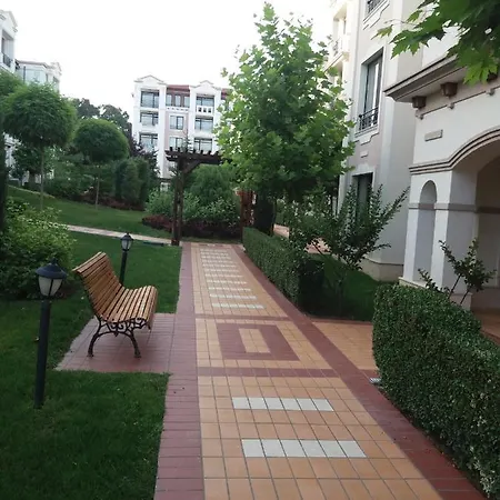 Apartment релакс в грийн лайф,созопол